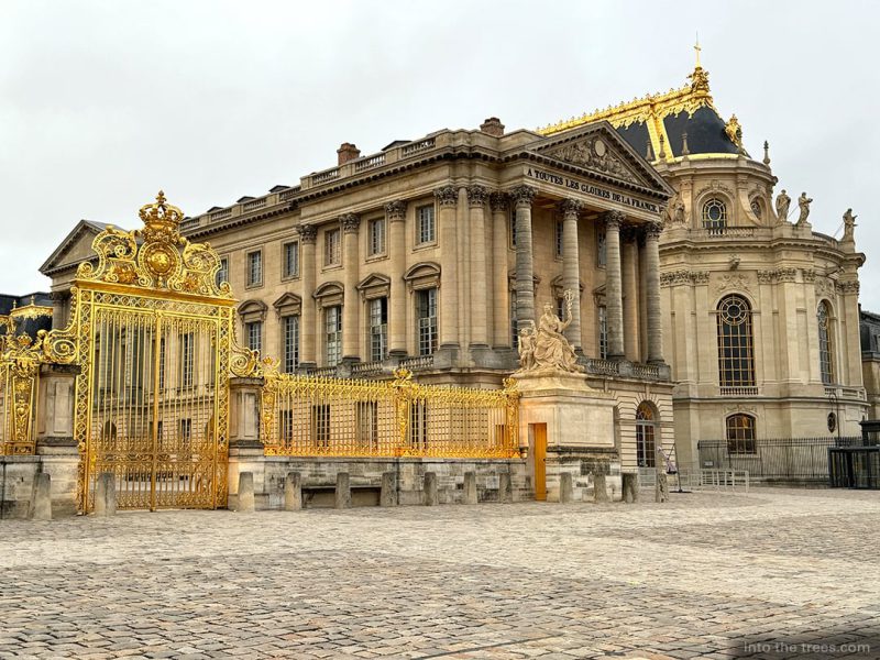 Palace of Versailles exterior.
